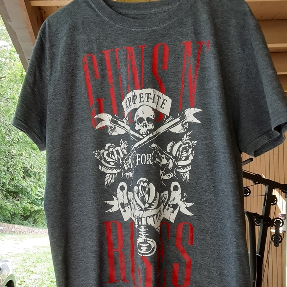 Bravado Tops - *HOST PICK* Best in tops & sweaters 1/31 !!